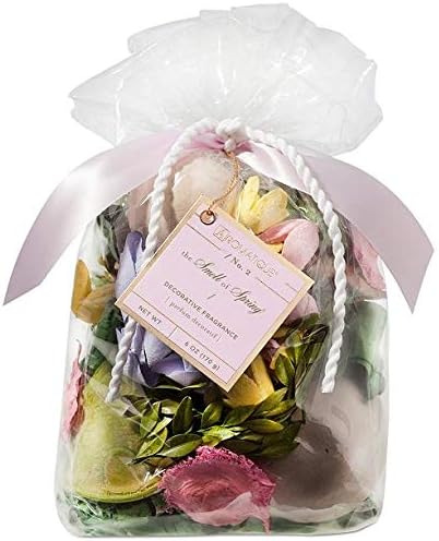 Aromatique Spring Fragrance Spray and Decorative Bundle with Gute Bag